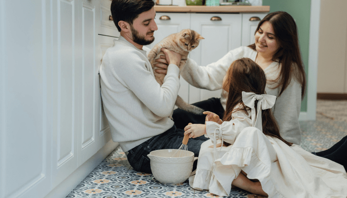 راهنمای انتخاب لباس و رنگ مناسب برای عکاسی خانوادگی